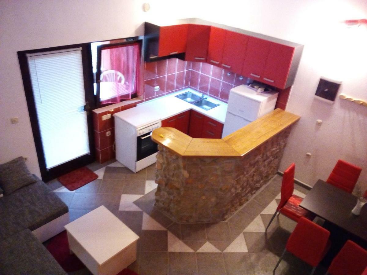 Studio Apartman Hrast Seline Dış mekan fotoğraf