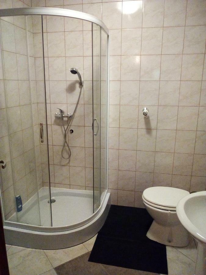 Studio Apartman Hrast Seline Dış mekan fotoğraf