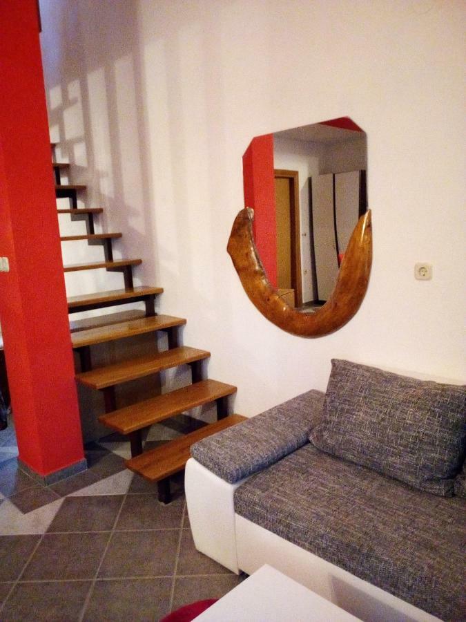 Studio Apartman Hrast Seline Dış mekan fotoğraf